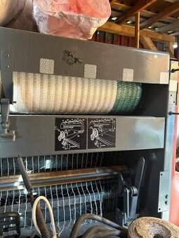 Lis na guľaté balíky