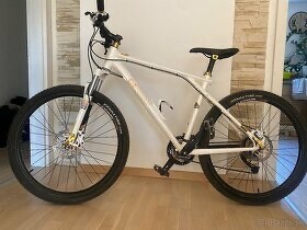 Horský bicykel GT Avalanche ROCKSHOX vidlica -