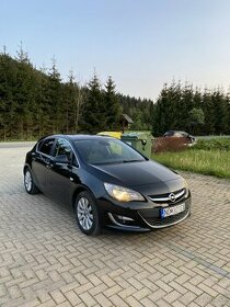 Opel astra J 1.7 cdti 96kw 2013 - 1