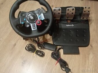 Predám Logitech volant