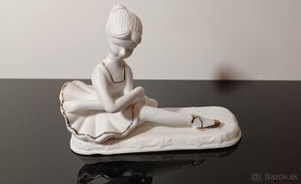 Značená porcelánová baletka