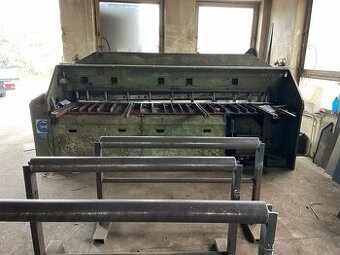 Použité tabulové nůžky NTE 3150/6,3