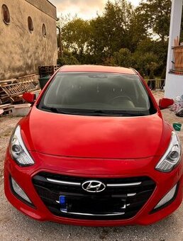 i30