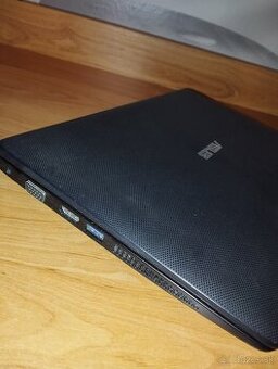 Predám Notebook ASUS