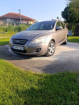 Kia Ceed 1.6crdi 2008 Nová STK
