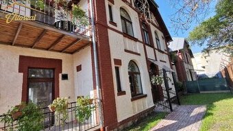 Na predaj exkluzívny 3 izbový podkrovný byt v Trebišove