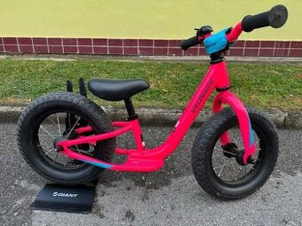 Specialized Hotwalk 12