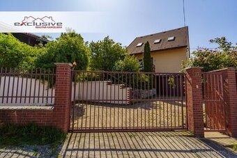 5 IZ.ROD.DOM - ZOBOR, NITRA, 667 M2 POZEMOK - POKOJNÁ LOKALI