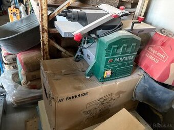 Predám hobľovačku Parkside PADM 1250 A1 – zrovnávacia a hrub