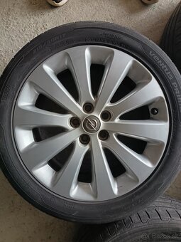 Elektrony Opel astra