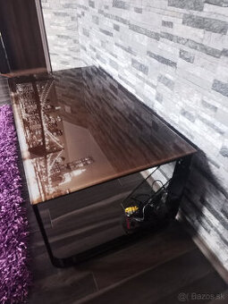 Stolík (Pracovný, do izby, do obývačky )