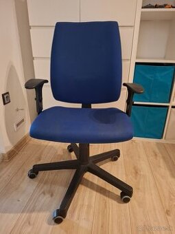 Kancelarska stolicka