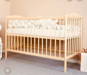 Drevena detska pevna masivna postieľka nastaviteľna,