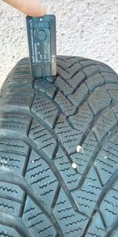 Predám 4 ks zimné pneu Continental 195/65 R15T