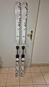 Predám karvingove lyže head 163cm.