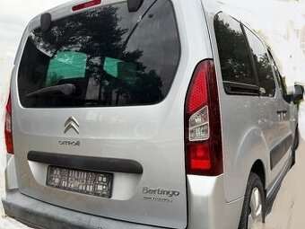 CITROEN BERLINGO 1.6 2013 Predám MOTOR 5F01, PIATE DVERE PRE