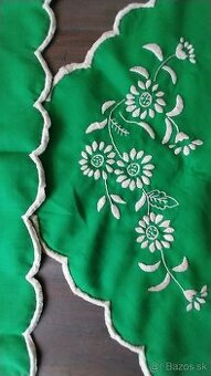 Vyšívané obrusy #14