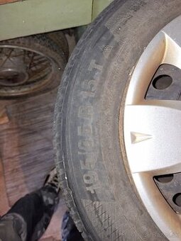 4x100 R15 Renault megane puklice