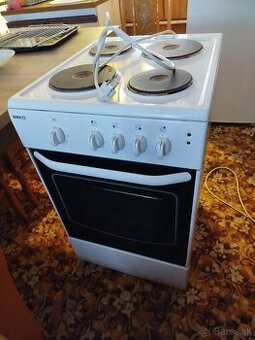 Predám elektrický sporak