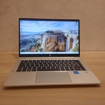 HP ProBook 430 G8