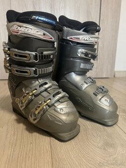 Predam lyziarky Nordica 37 1/2