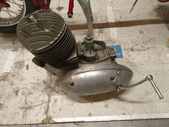 jawa 250/353 motor rok 1959 + originál štítek