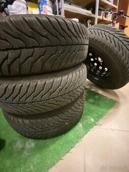 Predám kolesá s Pneu na Suzuki.