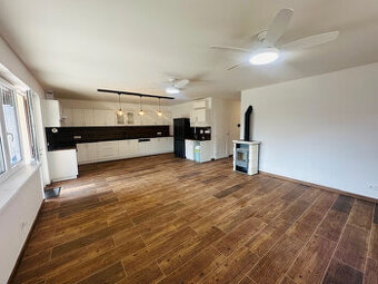 Príjemný rodinný dom so záhradou v tichej lokalite