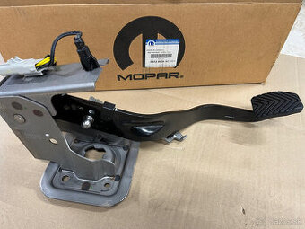 Spojkovy pedal Dodge Caliber, Jeep Compass, Jeep Patriot