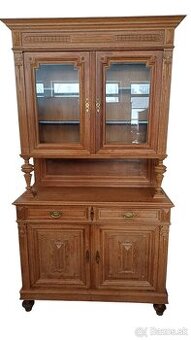 Starožitný nabytok