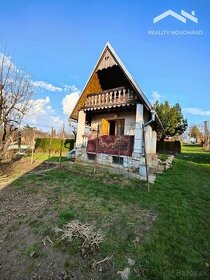 Murovaná záhradná chatka na Vinici VII v Lučenci