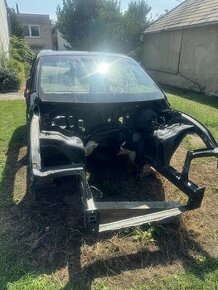 Predám skelet, kasňu Audi Q7 2007-2015 - 1