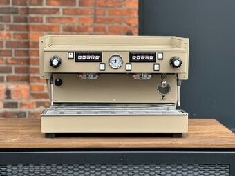 Kávovar La Marzocco LINEA CLASSIC 2AV - PO RENOVACI