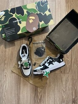 A bathing Ape