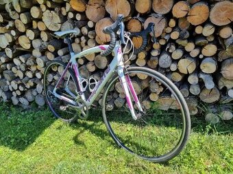 Lapierre cestný bicykel