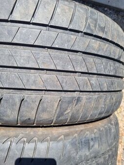 275/40R20 letné 2kus dot 20 bridgestone