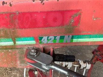 Hrabacka 421N