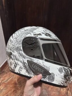 Predám motorkársku helmu Uvex