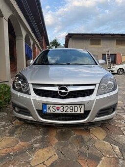 Opel Vectra 1.9 CDTi 16V GTS 110kw