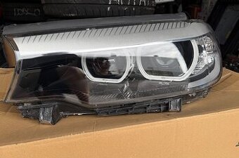 Ľavé predné svetlo BMW 5 G30