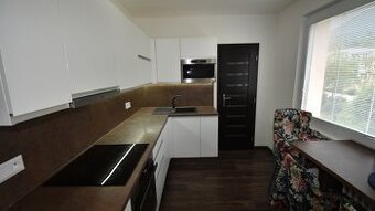 Krásne zrekonštruovaný 3-izbový byt, ul.I.Houdeka