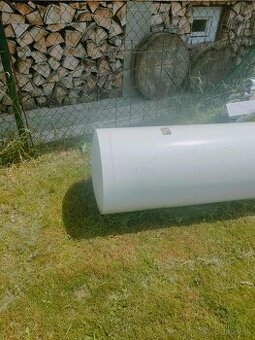 Predám bojler a pec za odvoz - 1