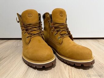 Predam topanky workery Timberland 43,5