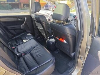 Predám Hondu CR-V 2.2i-CTDi III.Gen