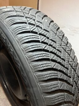 Hankook Winter iCept RS3 195/65 R15 na diskoch