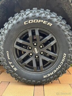 COOPER DISCOVERER STT PRO