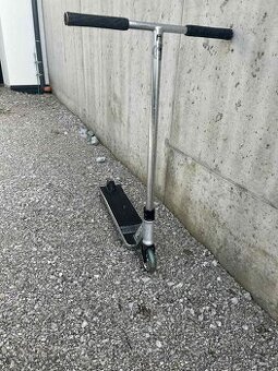 Custom freestyle kolobežka