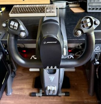 Thrustmaster TCA Yoke Boeing Edition v záruke