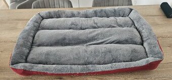 Peliešok / pelech / posteľ rozmer cca 105x70cm