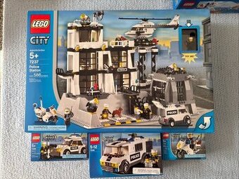 LEGO CITY 2006: 7237 7236 7235 7245